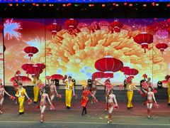 -南风大剧院莎梦二人转剧场
