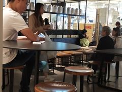 大堂-喜茶(深圳东门1234店)