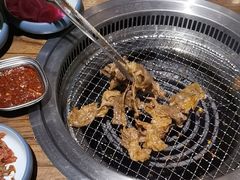 -明洞阿姨·韩式酱蟹烤肉·创意料理(三元桥店)