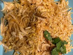 -八府香鸭·啫啫煲(华山路店)