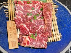 -山川小町·极番烧肉(新地假日广场店)