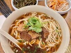 -李先生牛肉面大王(上海站南广场店)