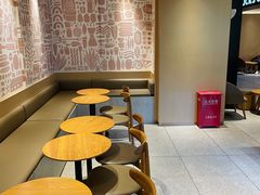 -星巴克臻选(上海中环广场2F店)