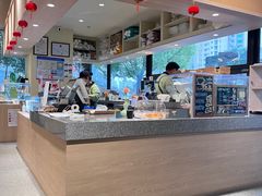 -Dough&Joe团憩(瑞虹天地月亮湾店)