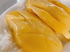 芒果糯米饭-滨海尚泰美食广场