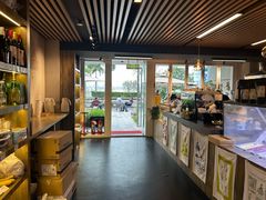 -ommo cafe(半岛城邦店)