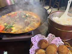-富正毅三下锅·湘西韵味(天门山索道店)