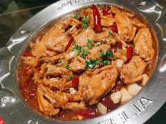 -胖哥俩肉蟹煲(上海悦荟广场店)