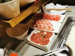-海底捞火锅(金山百联店)