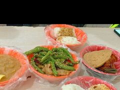 -咱家王新国把子肉(县东巷店)