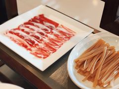 鲜切肥羊-皇城老妈·大连海鲜火锅(港湾店)