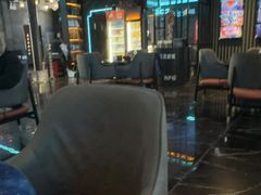 -屋有岛沉浸游戏旗舰店(中山公园店)