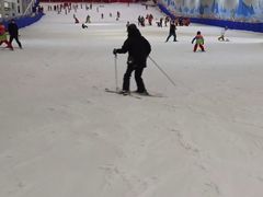 -乔波室内滑雪场