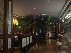 -八府香鸭·啫啫煲(华山路店)