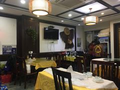 大堂-溱湖八鲜菜馆