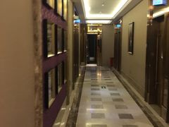 -歌友汇KTV(悦荟广场店)