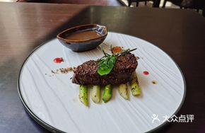 Charcoal-Grilled IBP Ribeye Steak 300g