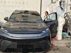 -比亚迪汽车王朝网(易能环耀银海大厦城市展厅)