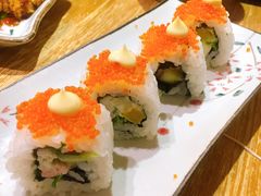 加州卷-一井烧肉·活鳗·寿司(望京SOHO店)
