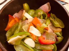 腊肉炒小金瓜-紫滇源云南生态菜(丹凤街店)