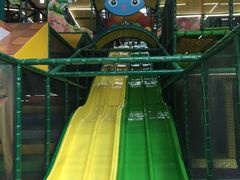 -蒙特利亲子乐园