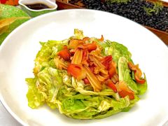 -品海楼·大连海胆锅贴馆(东港店)