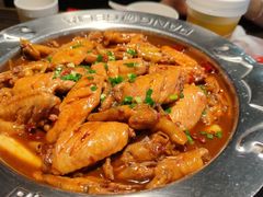 -胖哥俩肉蟹煲(南宁江南万达店)