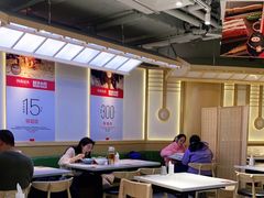 大堂-胡子大厨·超级小炒肉(华润店)