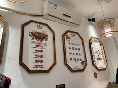 -聚鑫朋酸菜肥肠(文艺路口店)