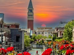 -东港音乐喷泉广场