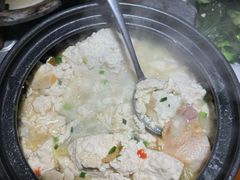 -魏铭鱼头捞饭(晋阳路店)