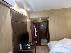 -花水湾第一村温泉大酒店