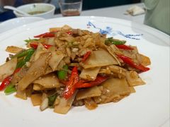 -椿记烧鹅(叠彩店)