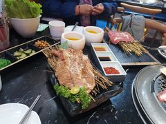 -鹤江桥·红油牛肉粉(SKP店)