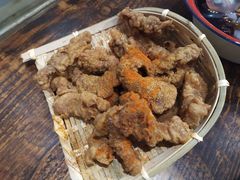 -爆炸头阿姨小四川正宗川味小吃(无任何分店)