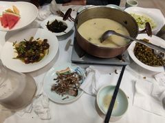 -饭怕鱼·黄焖鲟龙鱼(湖大店)