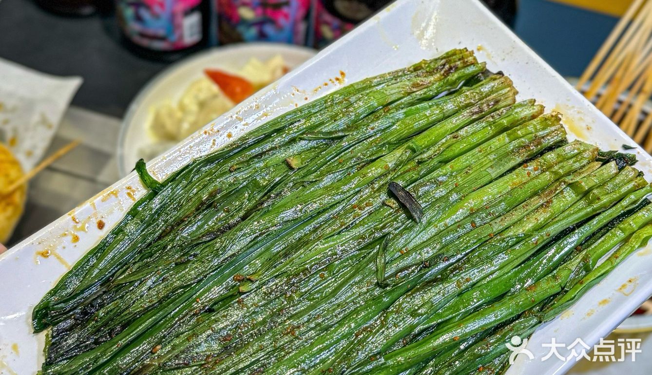边撸串边唱歌🎤北京聚会天花板⬇️
