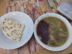 -刘老虎肉丸糊辣汤(总店)