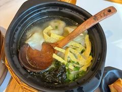 -馋三尺蟹粉小笼(人民广场店)