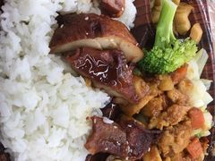 -全家便利店(莲花池东路店)