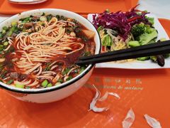 -德元兰州纯汤牛肉面(深圳首店)