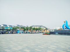 -天山海世界·米立方