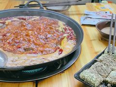 -黄潇洒老火锅(九眼桥宏济巷店)