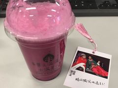 红心火龙果香蕉梨汁-果之满满鲜榨果汁(美罗城店)