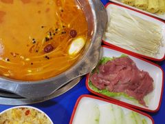 -马路边边麻辣烫(世纪金源店)