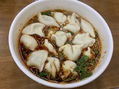 酸汤牛肉水饺-回坊马二饺子馆