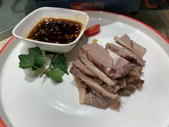 -卢家湾大酒店(诸暨店)