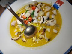 -蜜桃餐厅·伴山(湖滨商业街店)