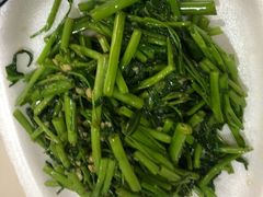 -纽顿熟食中心
