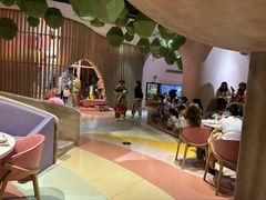 -水桶王国主题餐厅·聚会·生日派对·亲子活动·家庭套餐(亚龙湾希尔顿店)